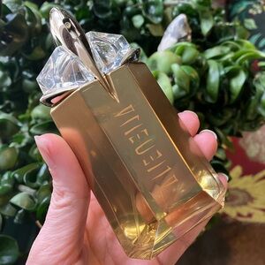 New Mugler Alien Goddess Sun-Kissed Jasmine & Vanillla No B ox